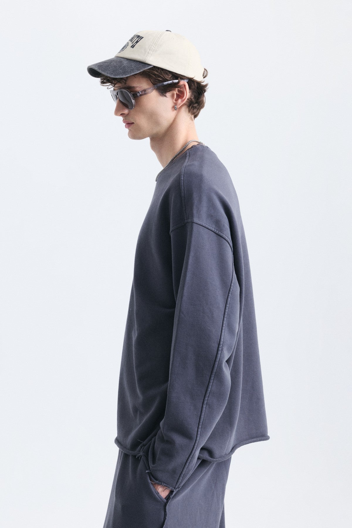 Dikiş Detaylı Oversize Sweatshirt