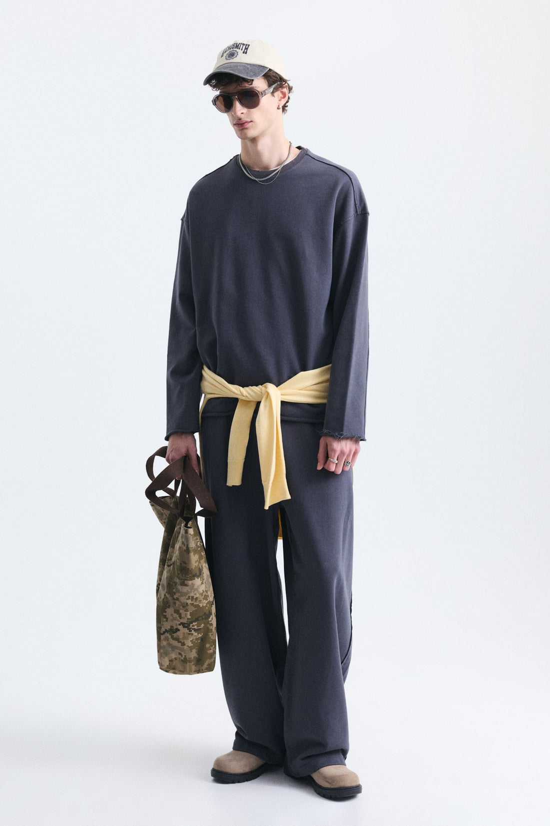 Dikiş Detaylı Oversize Sweatshirt