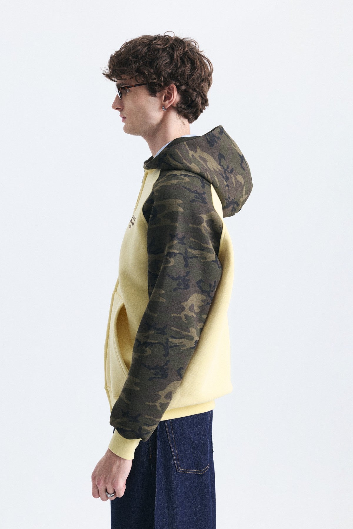 Kamuflaj Desenli Fermuarlı Sweatshirt