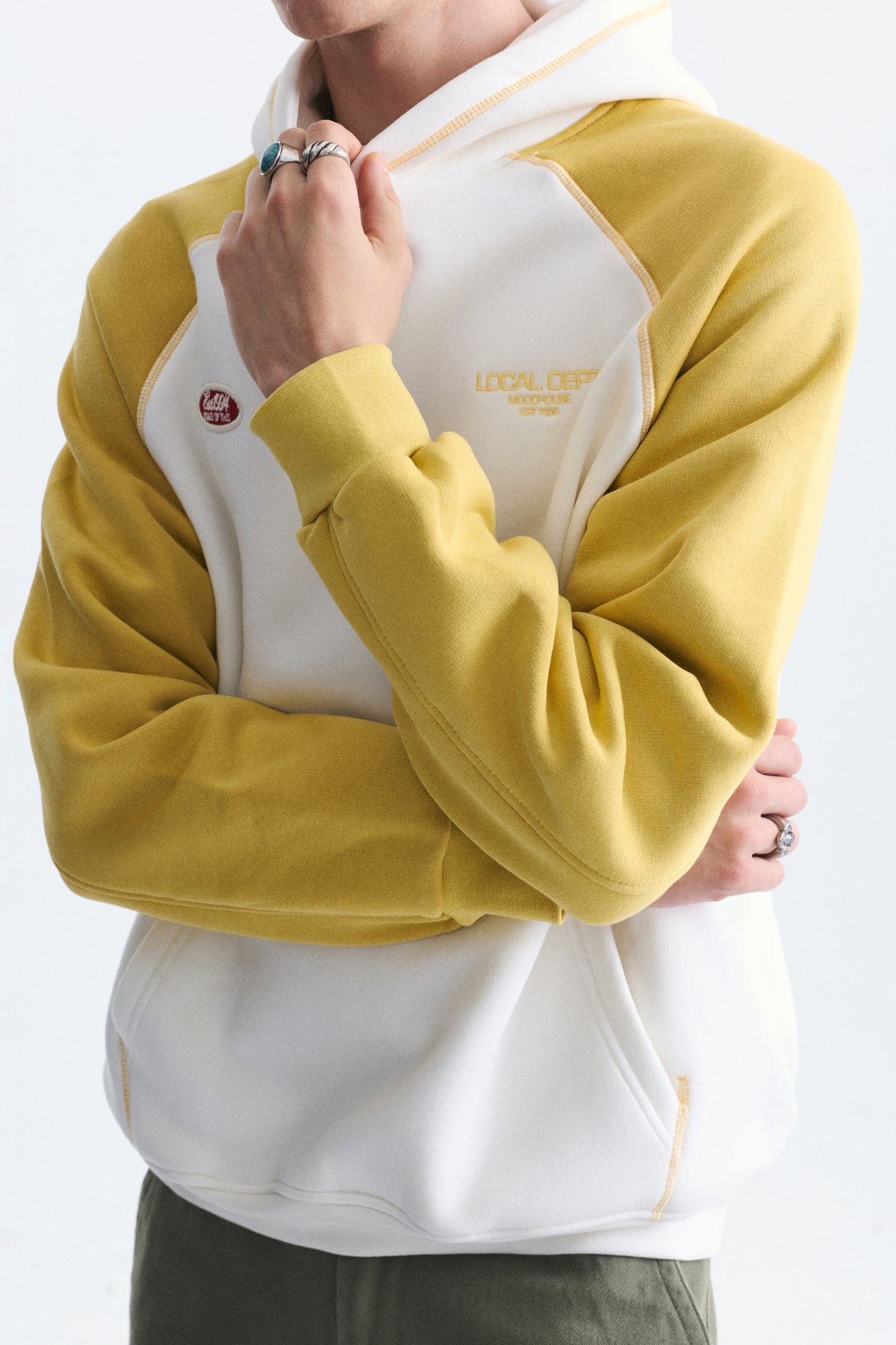 Renk Bloklu Kanguru Cepli Kapüşonlu Sweatshirt