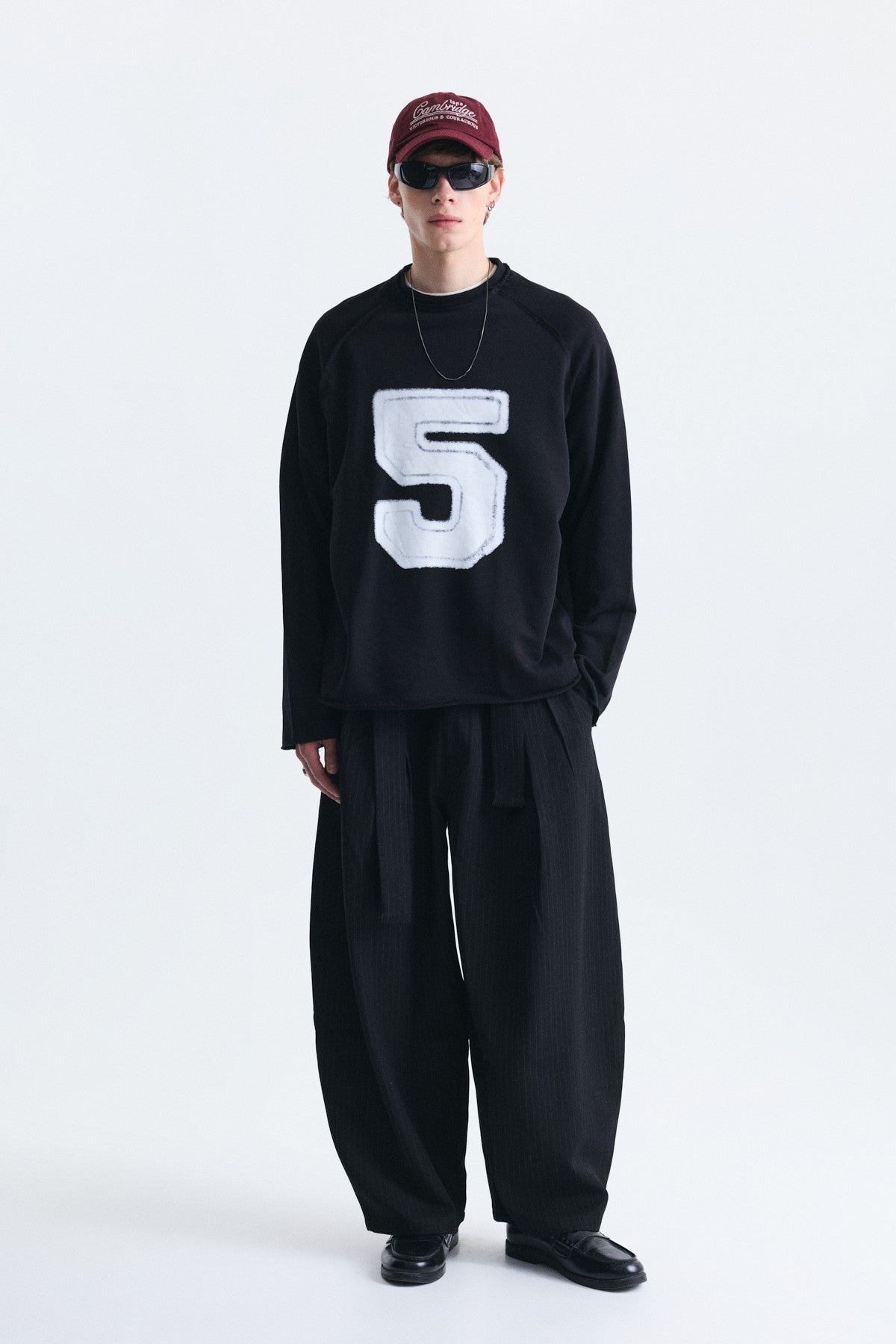 Oversize Rakam Baskılı Sweatshirt