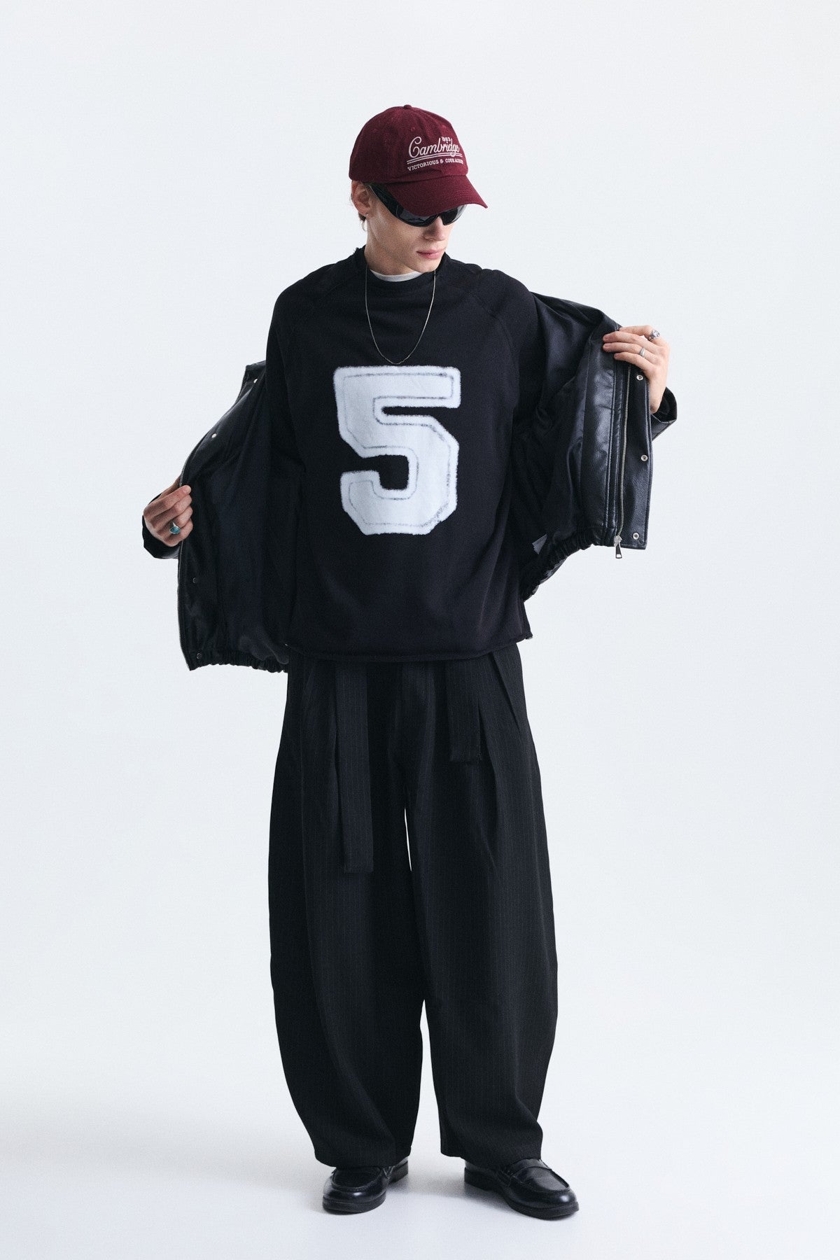 Oversize Rakam Baskılı Sweatshirt