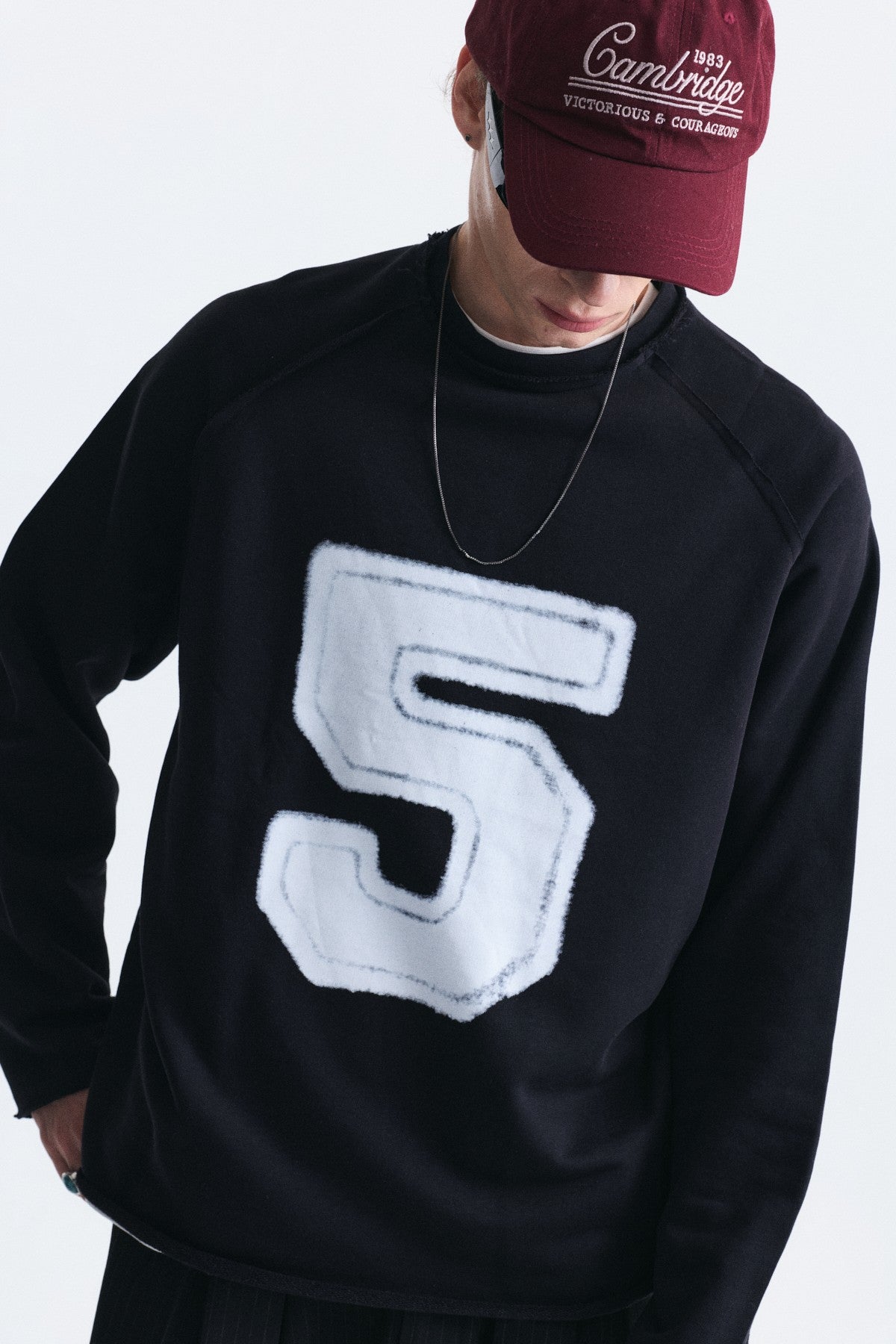 Oversize Rakam Baskılı Sweatshirt