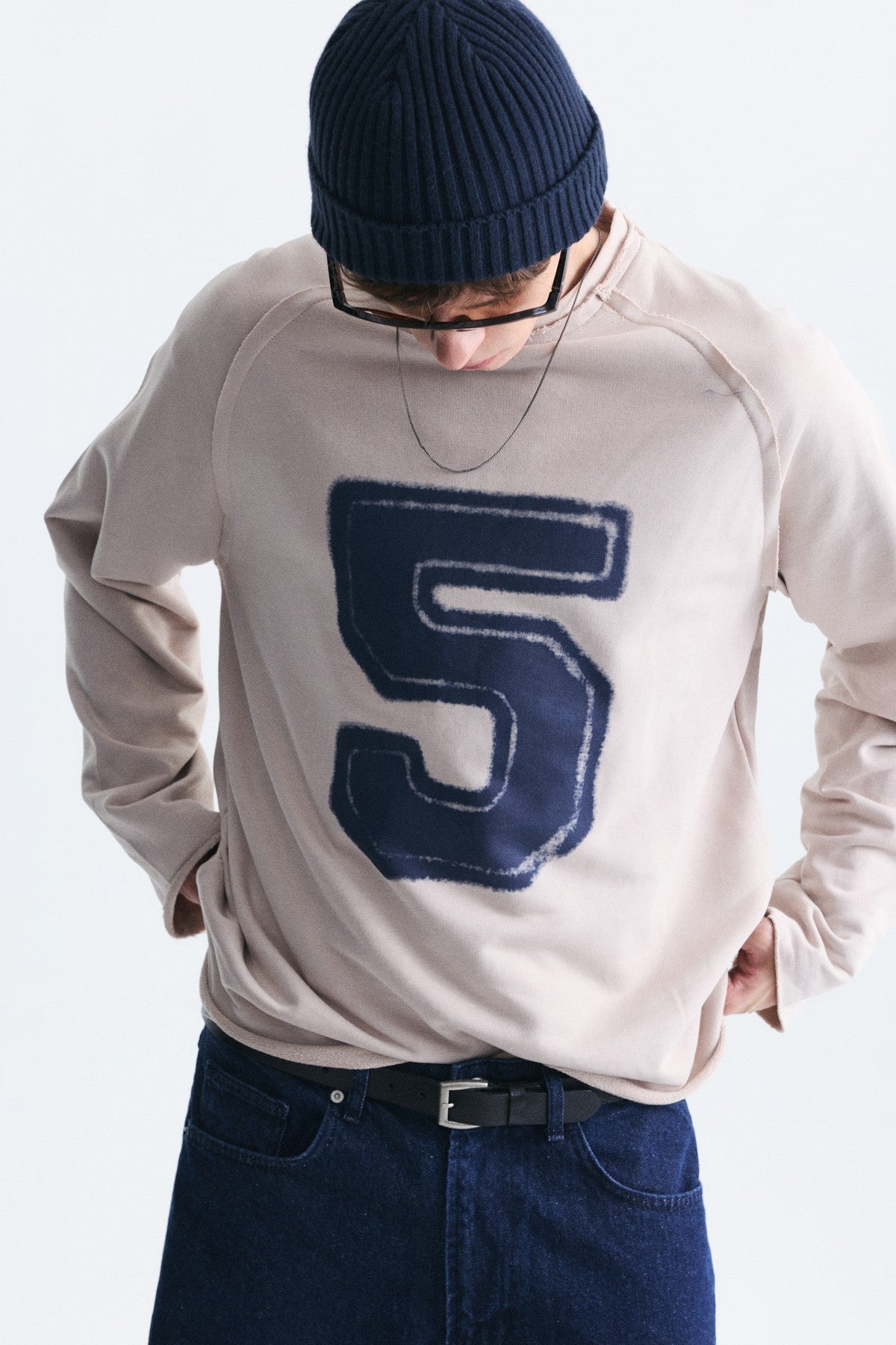 Oversize Rakam Baskılı Sweatshirt