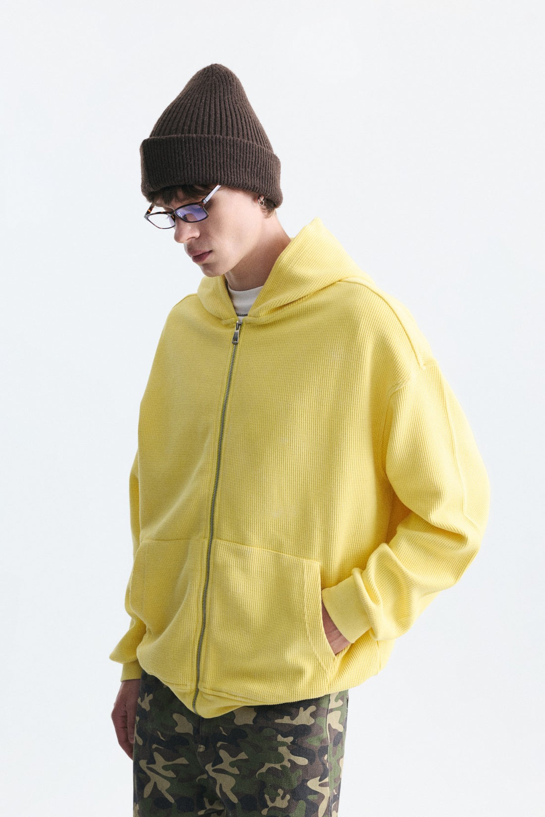 Dokulu Fermuarlı Kapüşonlu Sweatshirt