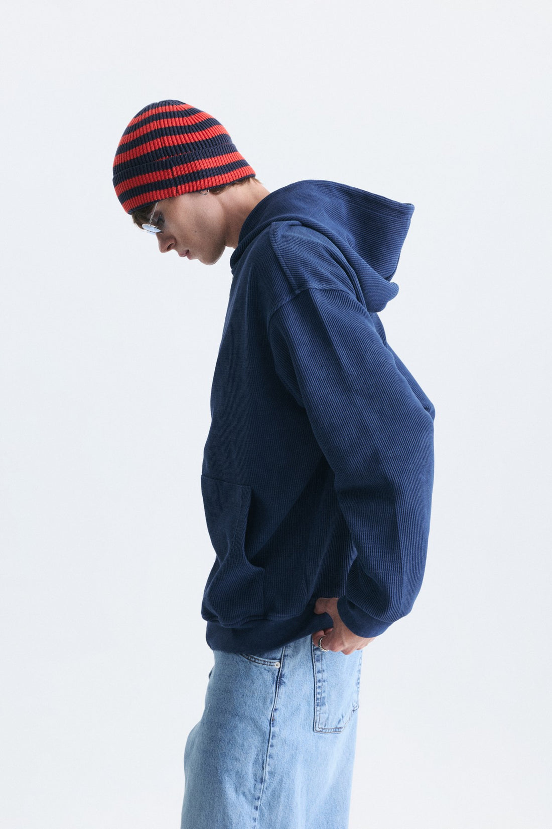 Dokulu Fermuarlı Kapüşonlu Sweatshirt