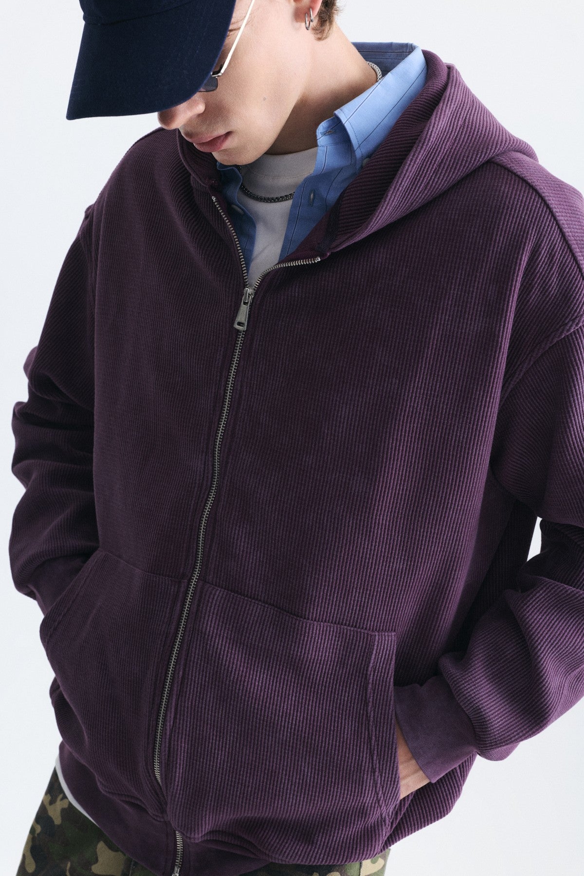 Dokulu Fermuarlı Kapüşonlu Sweatshirt