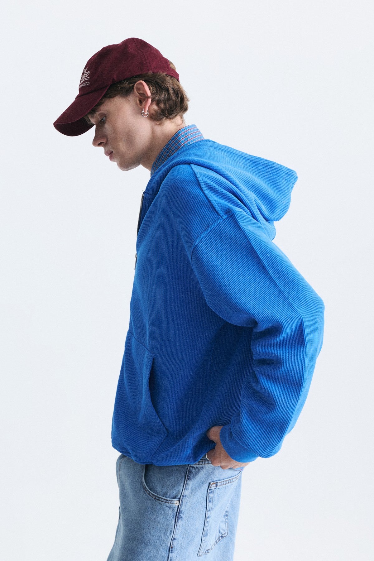 Dokulu Fermuarlı Kapüşonlu Sweatshirt