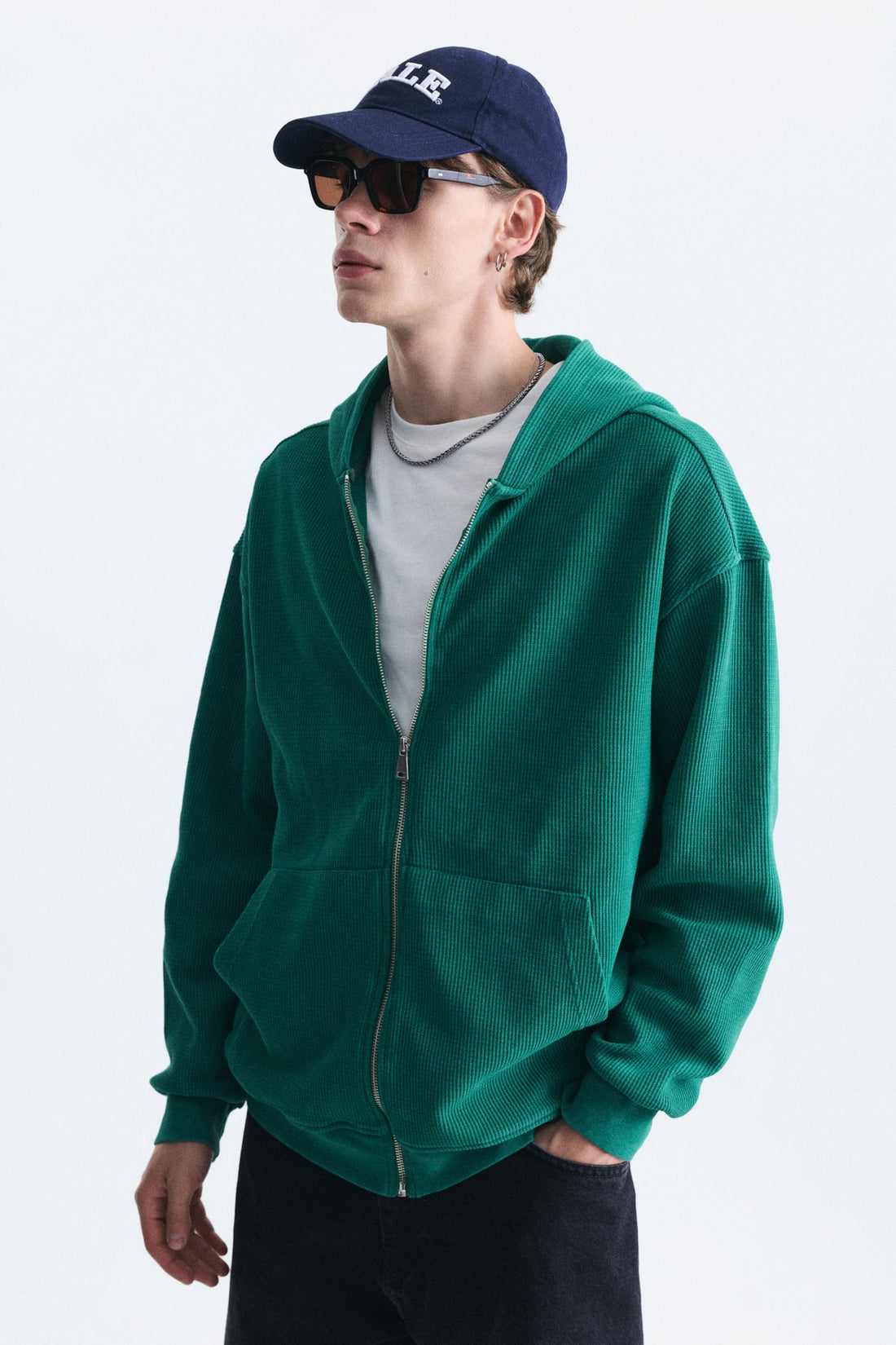 Dokulu Fermuarlı Kapüşonlu Sweatshirt