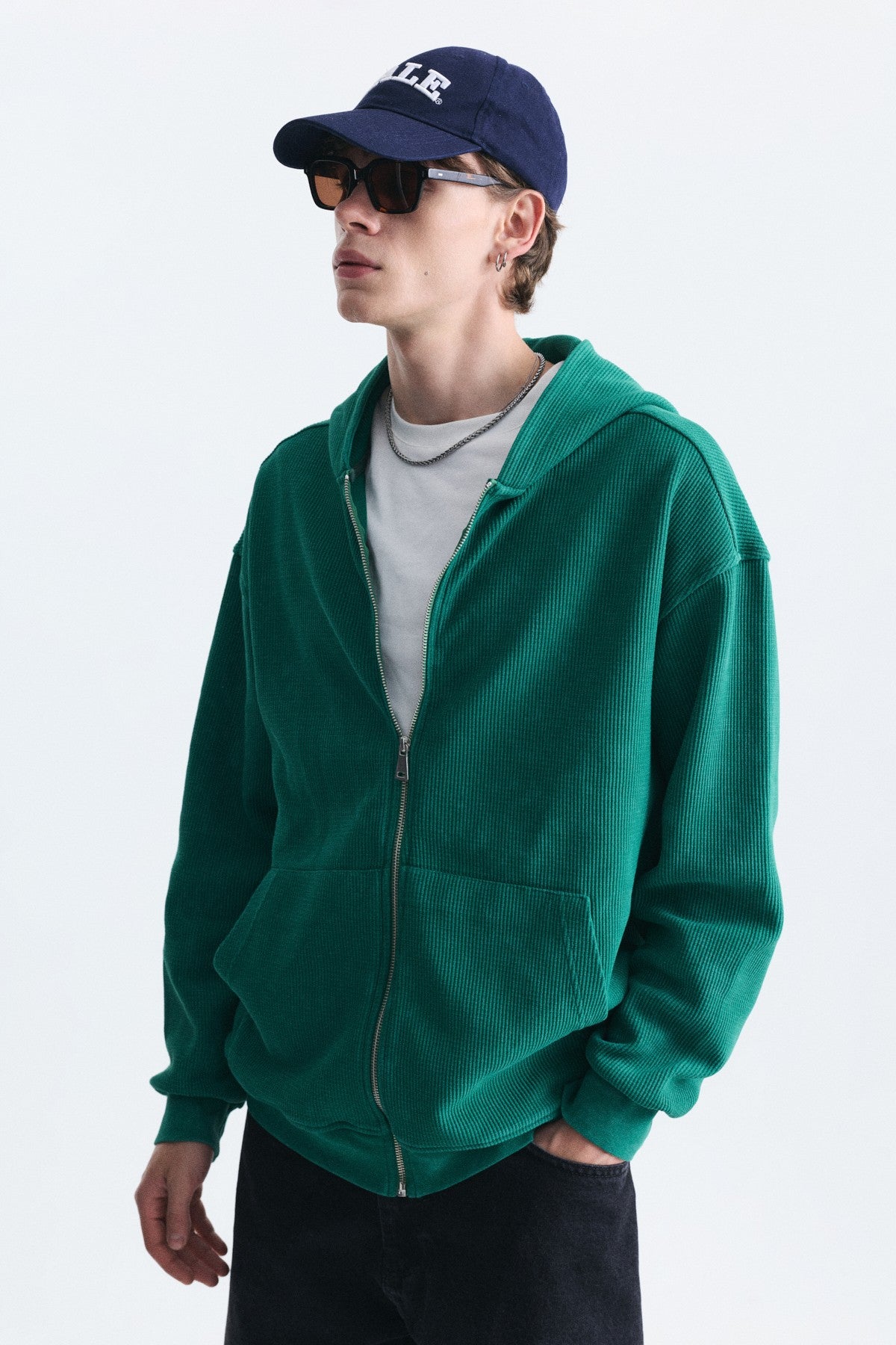 Dokulu Fermuarlı Kapüşonlu Sweatshirt
