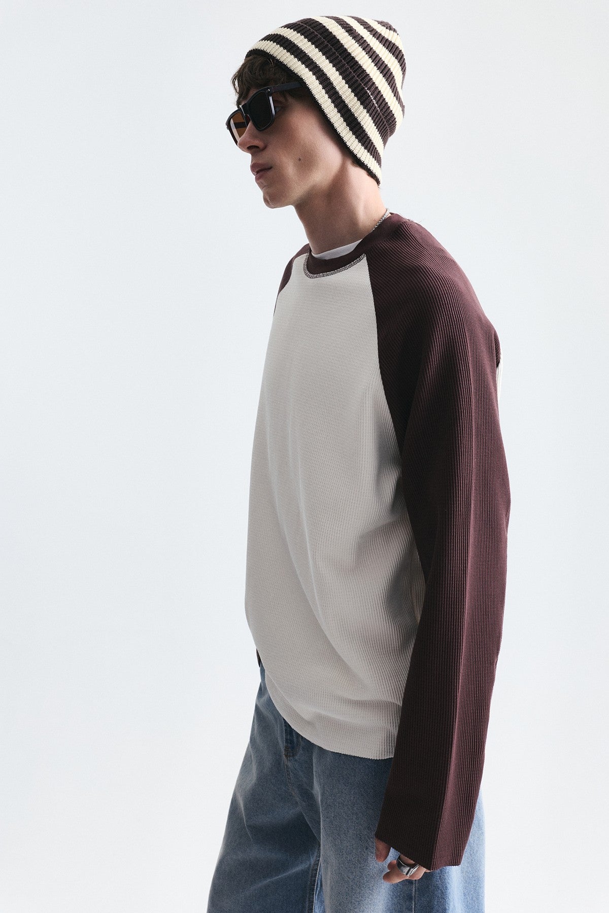 Renk Bloklu Dokulu Sweatshirt
