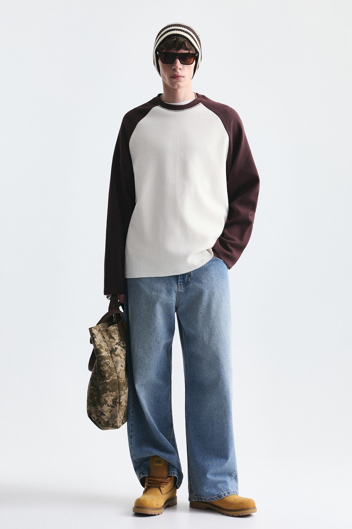 Renk Bloklu Dokulu Sweatshirt