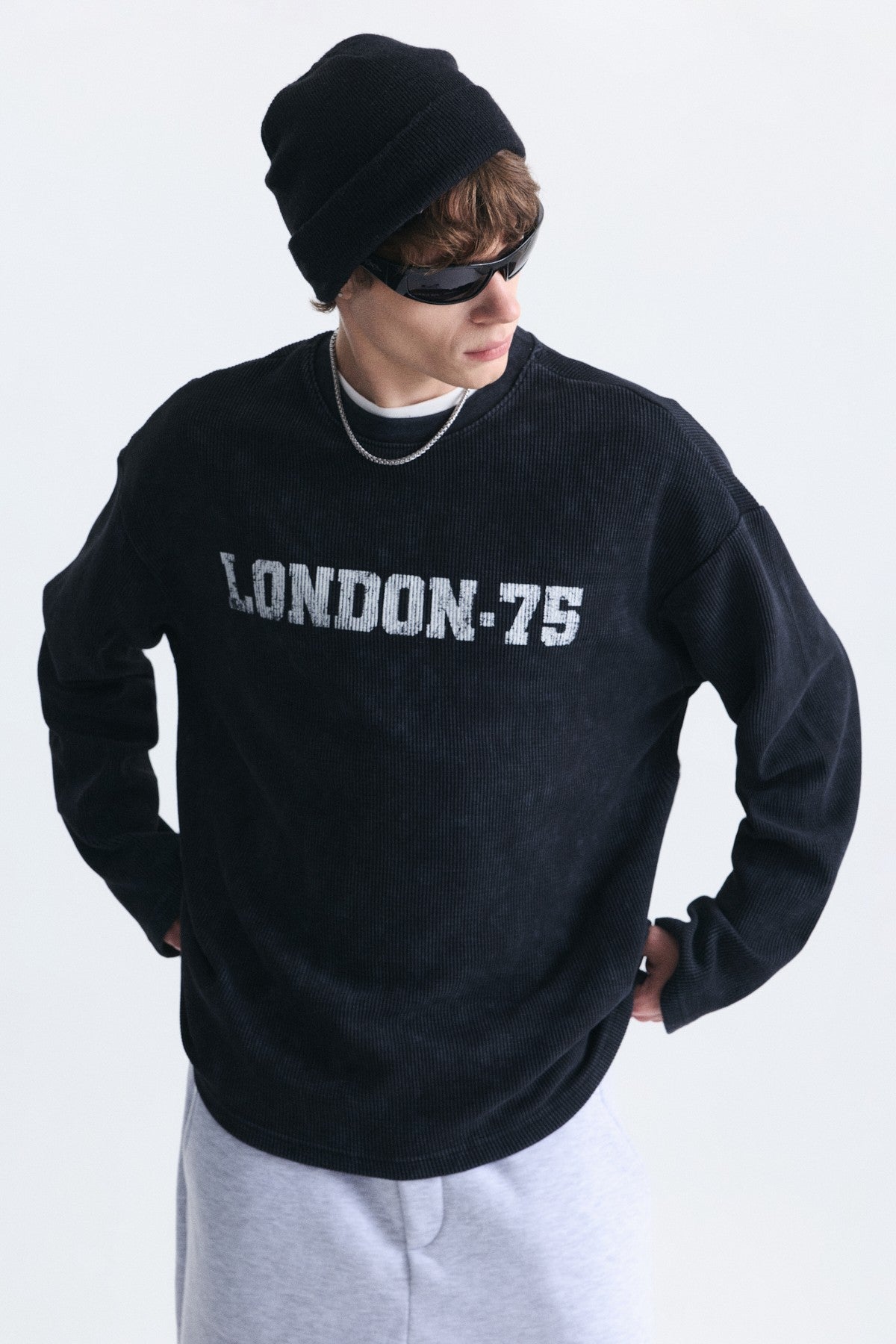 Dokulu London Baskılı Sweatshirt
