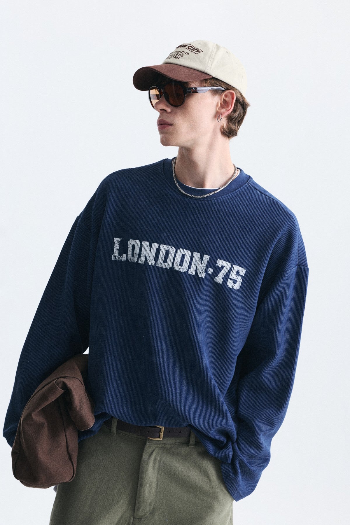 Dokulu London Baskılı Sweatshirt