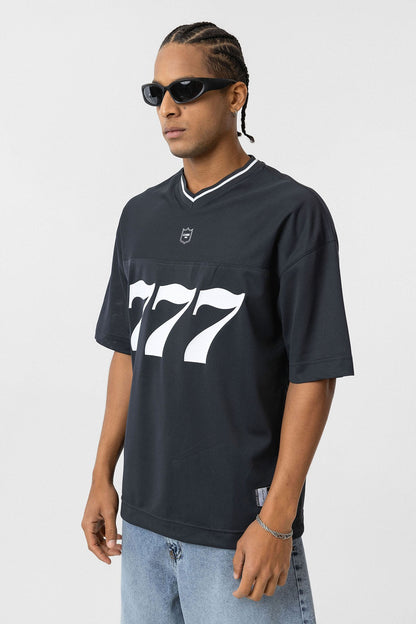 Oversize V Yaka Forma Tişört