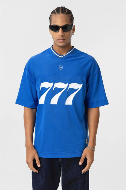 Oversize V Yaka Forma Tişört