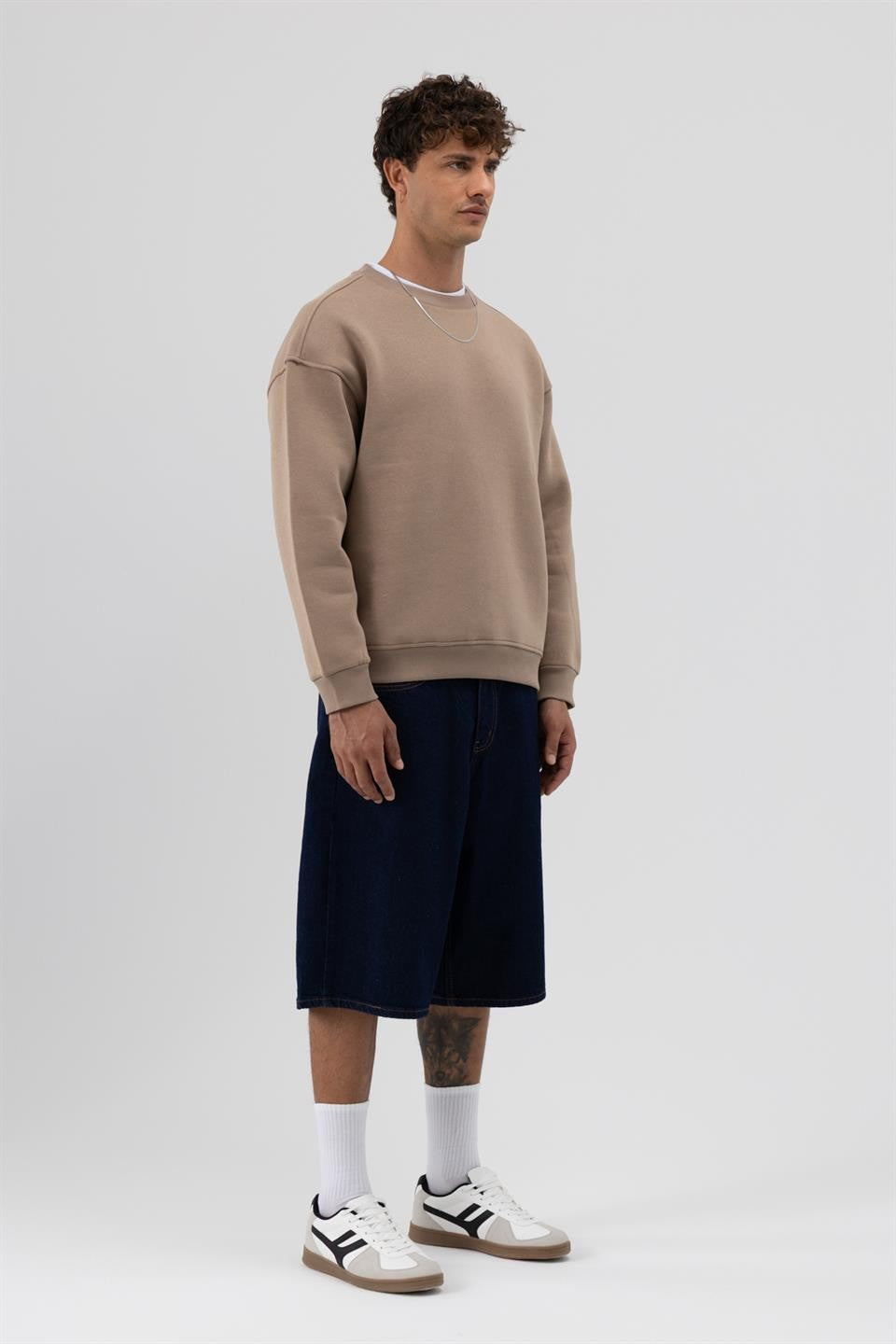 Basic Bisiklet Yaka Oversize Sweatshirt