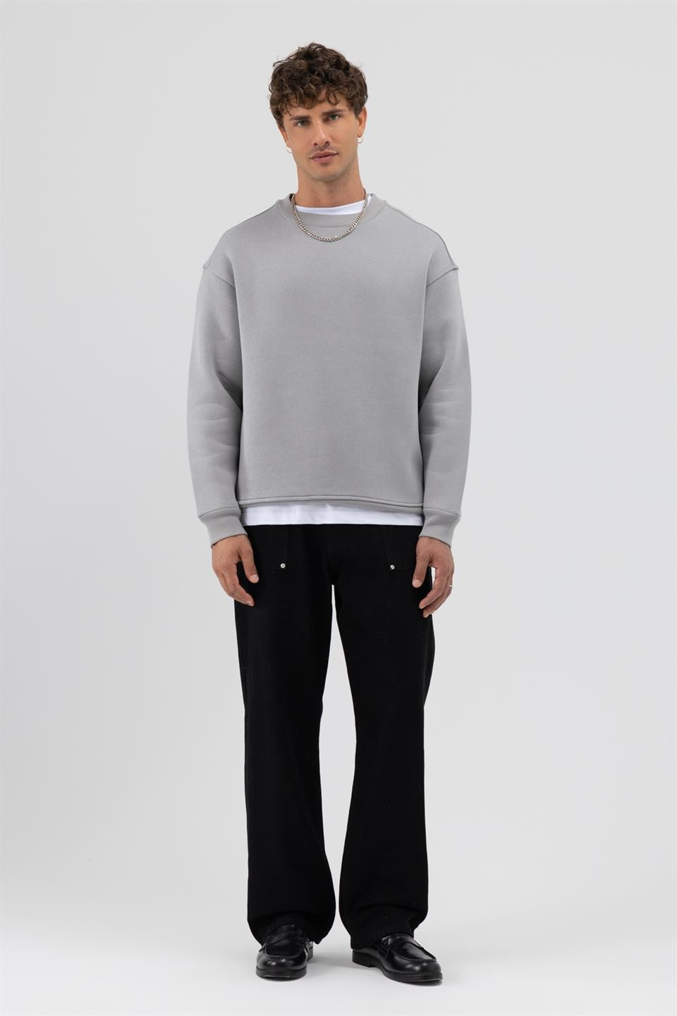 Basic Bisiklet Yaka Oversize Sweatshirt