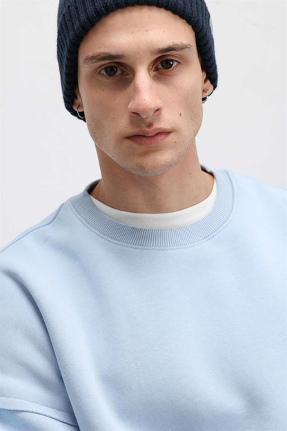 Boxy Fit Basic Sweatshirt