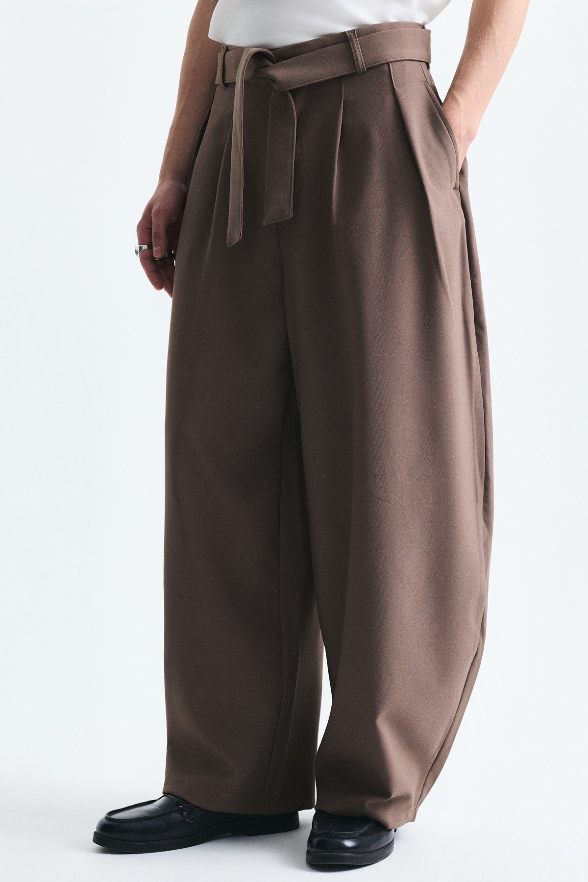 Barrel Fit Tailored Fit Kemerli Pantolon