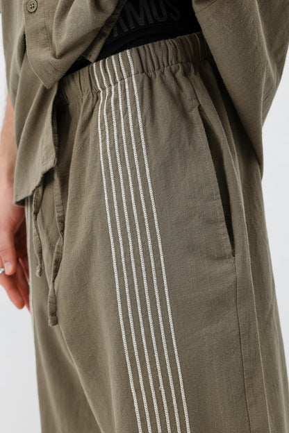 Oversize Çizgi Detaylı Keten Alt Üst Takım