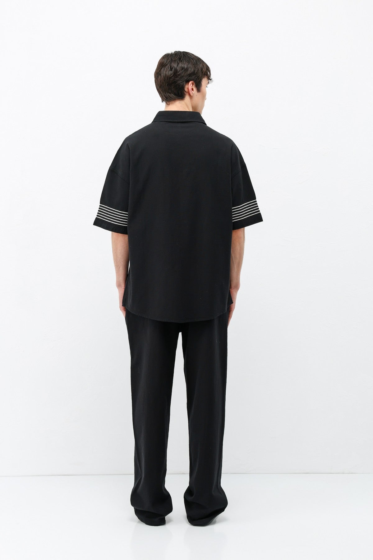 Oversize Çizgi Detaylı Keten Alt Üst Takım