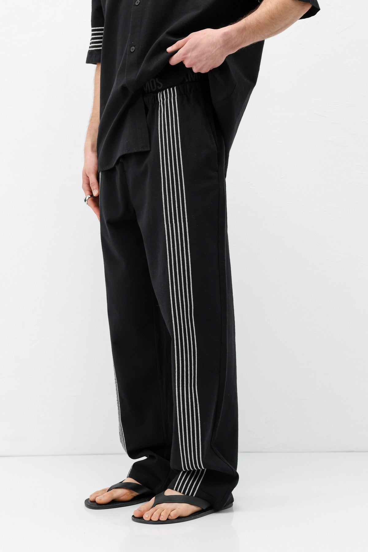 Oversize Çizgi Detaylı Keten Alt Üst Takım