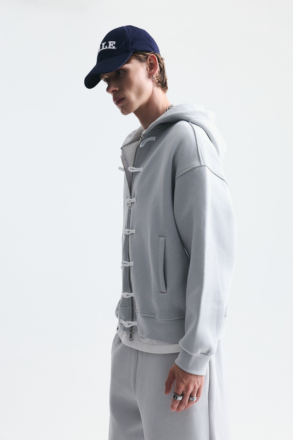 Süslü Düğme Sweatshirt ve Barrel Fit Eşofman Takım