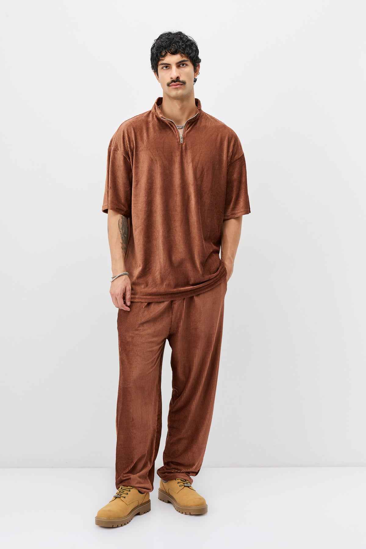 Yarım Fermuarlı Oversize Fitilli Tişört