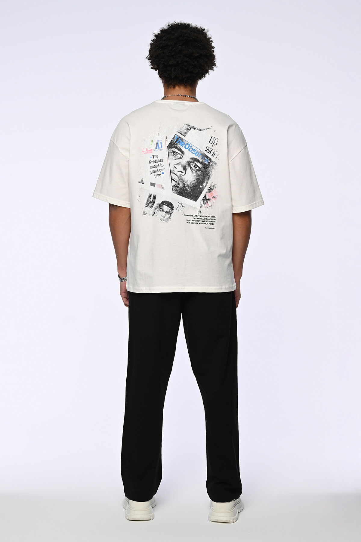 Ekru Muhammed Ali Baskılı Oversize T-Shirt