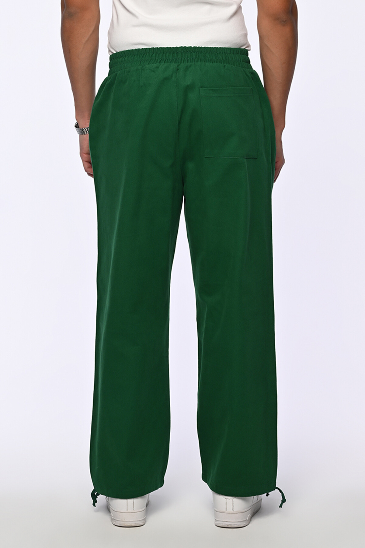 Haki Arka Cep Detaylı Gabardin Pantolon Yeşil