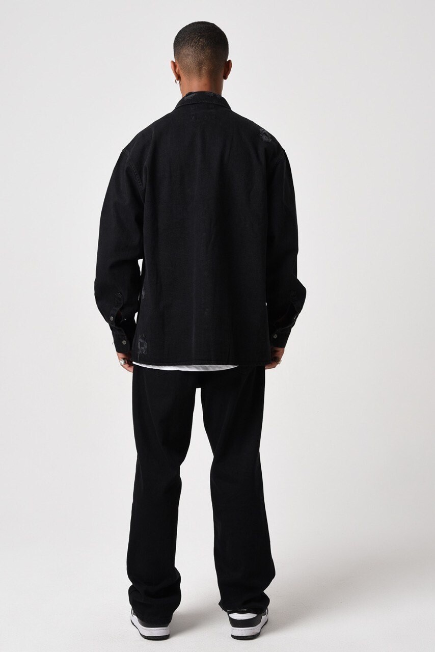 Siyah Omuz Detaylı Oversize Ceket