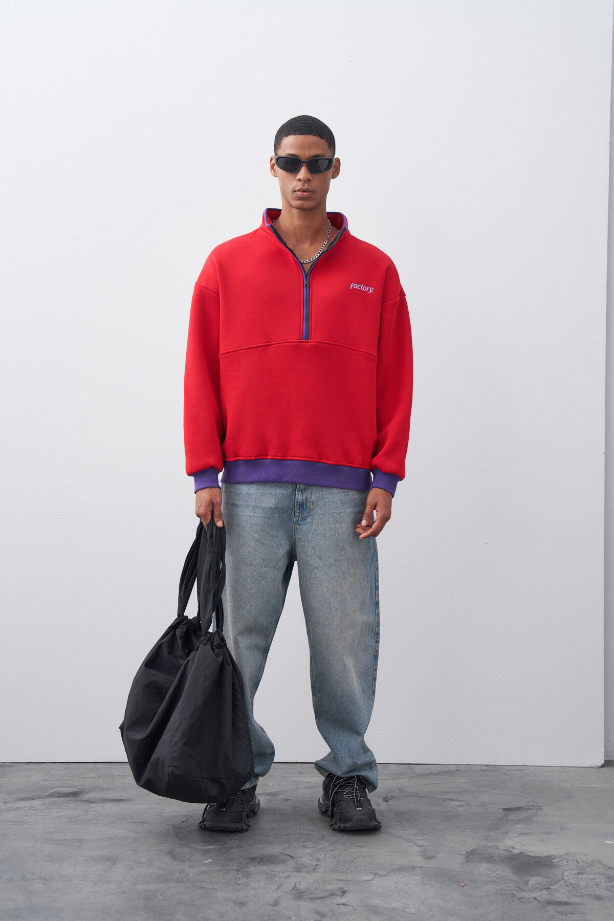 Kırmızı Yarım Fermuarlı Yazı Detaylı Oversize Sweatshirt