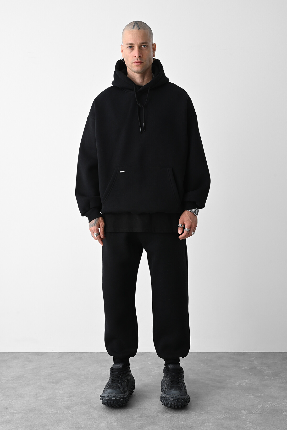 Siyah Basic Kanguru Cepli Oversize Sweatshirt