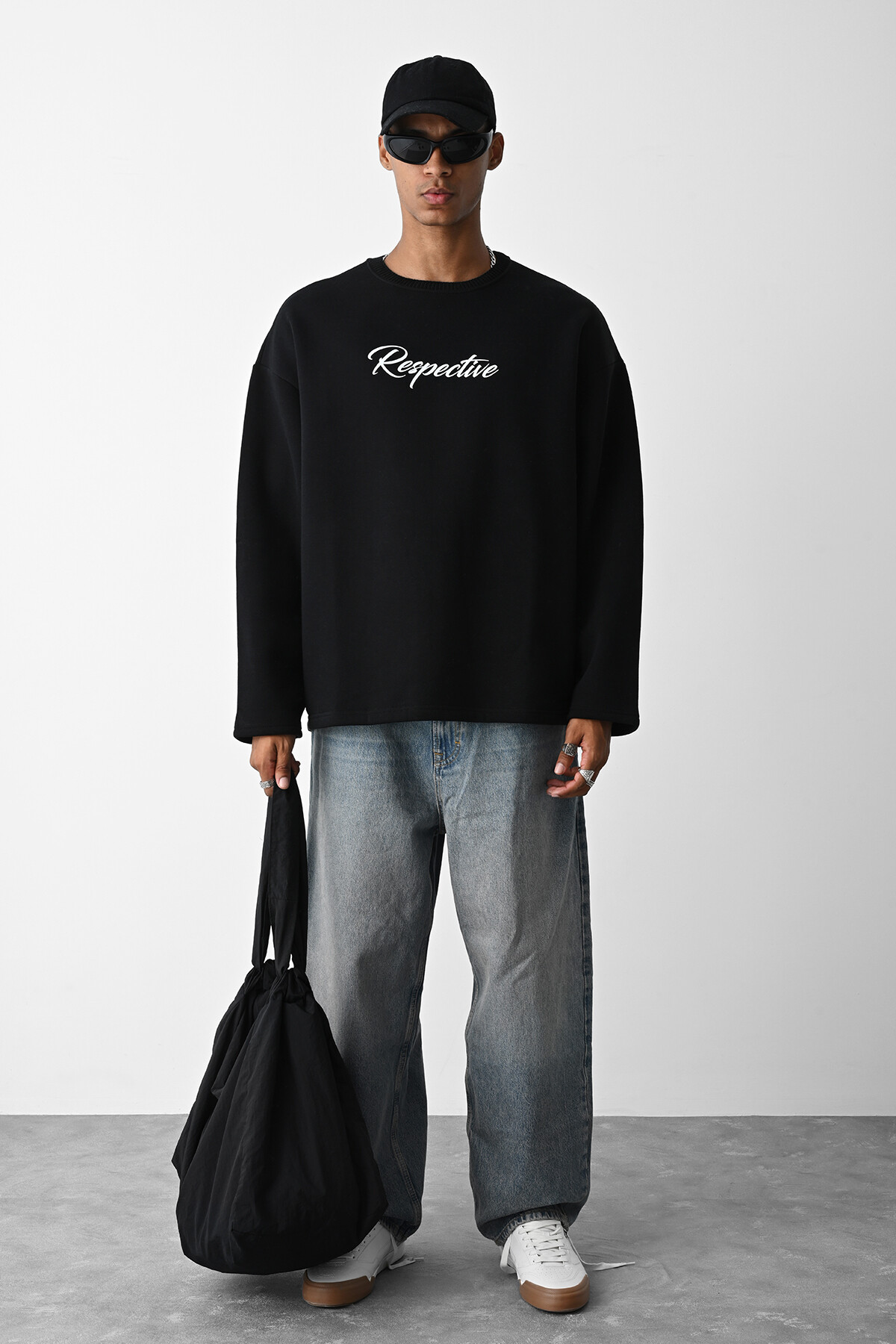 Siyah  Yazı Detaylı Oversize Sweatshirt
