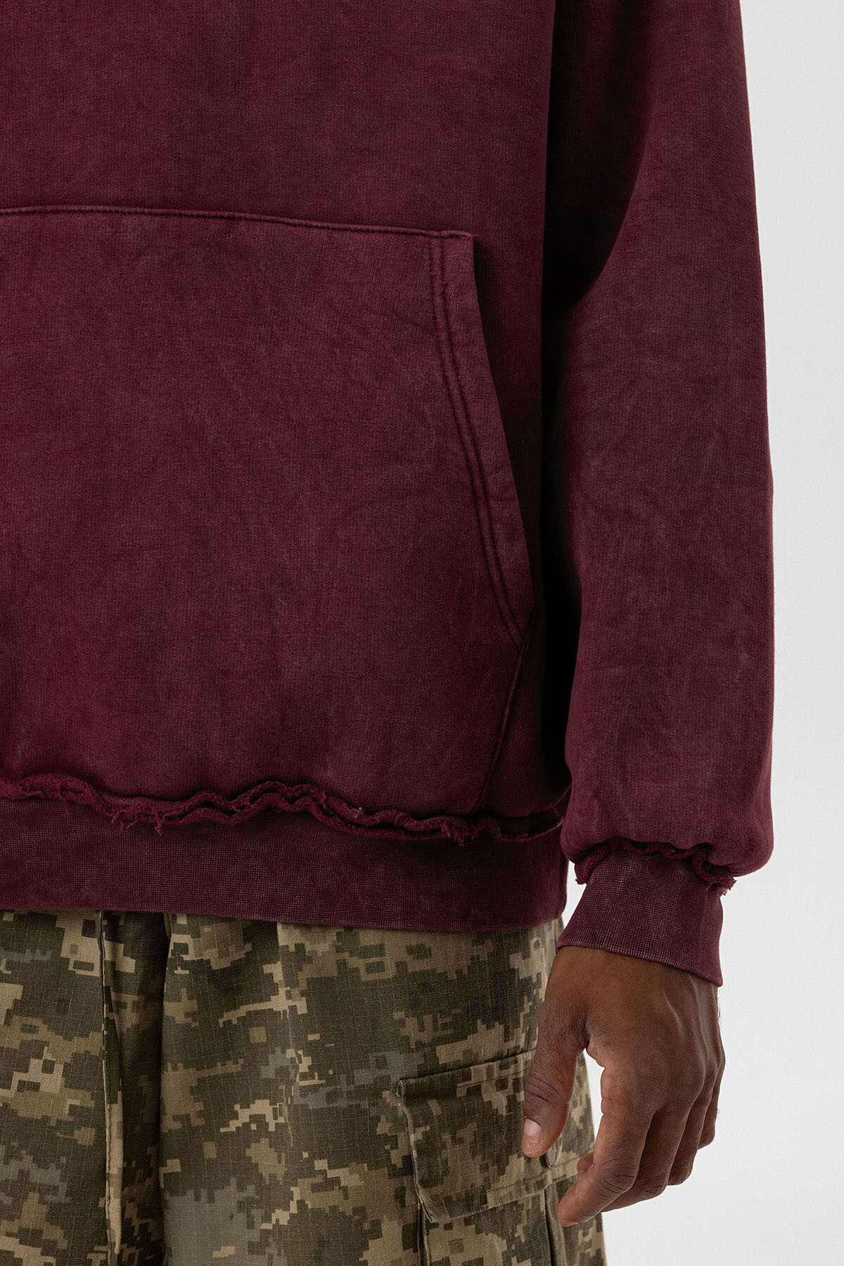 ARKA BASKILI OVERSIZE KAPÜŞONLU SWEATSHIRT BORDO