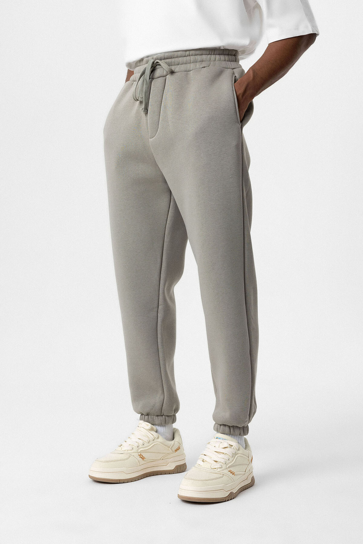 BASIC OVERSIZE JOGGER EŞOFMAN ALT HAKİ