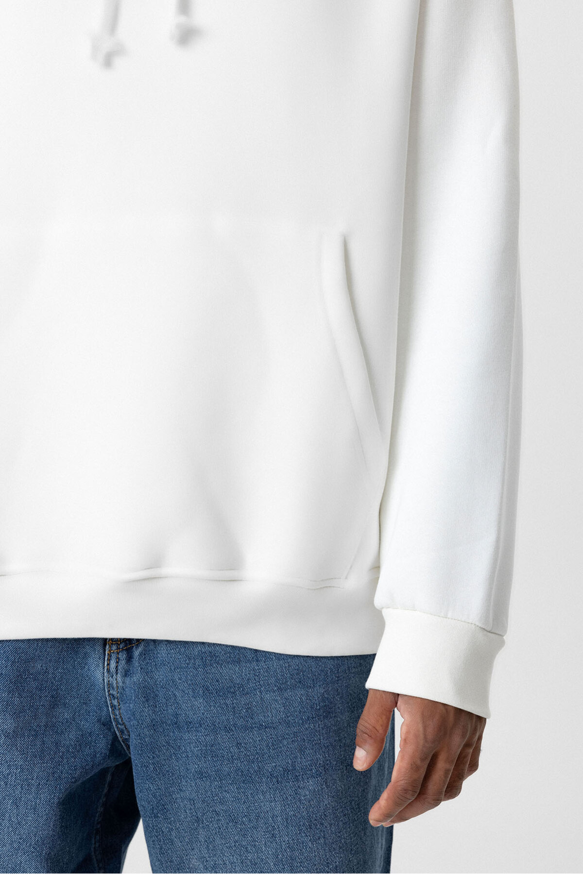 BASIC OVERSIZE KAPÜŞONLU CEP DETAYLI SWEATSHIRT EKRU