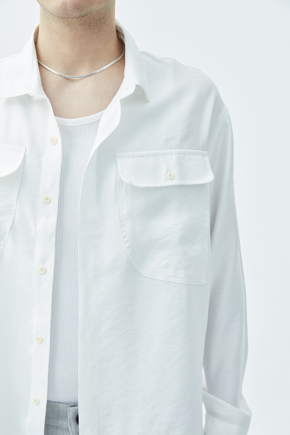 Çift Cep Detaylı  Uzun Kol Modal Kumaş  Gömlek Ekru