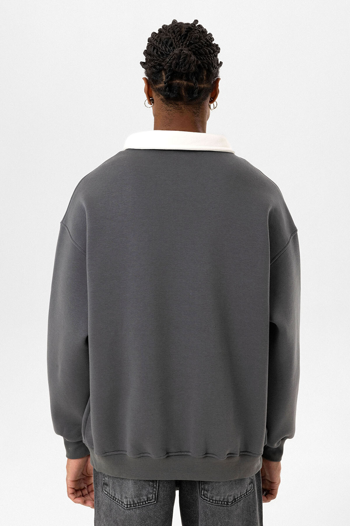 POLO YAKA OVERSIZE BASKILI SWEATSHIRT FÜME