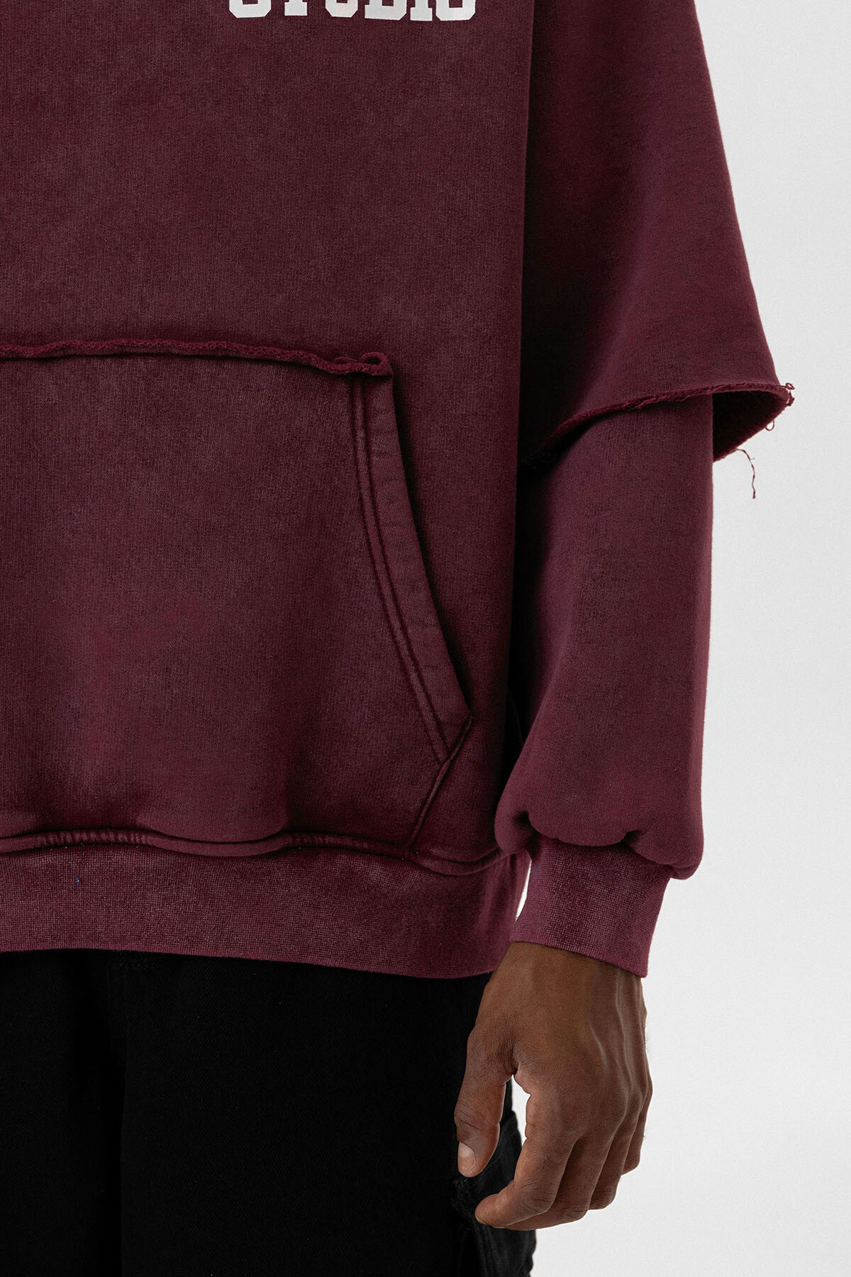 YIKAMALI ÇİFT KOL DETAYLI KAPÜŞONLU OVERSIZE SWEATSHIRT BORDO