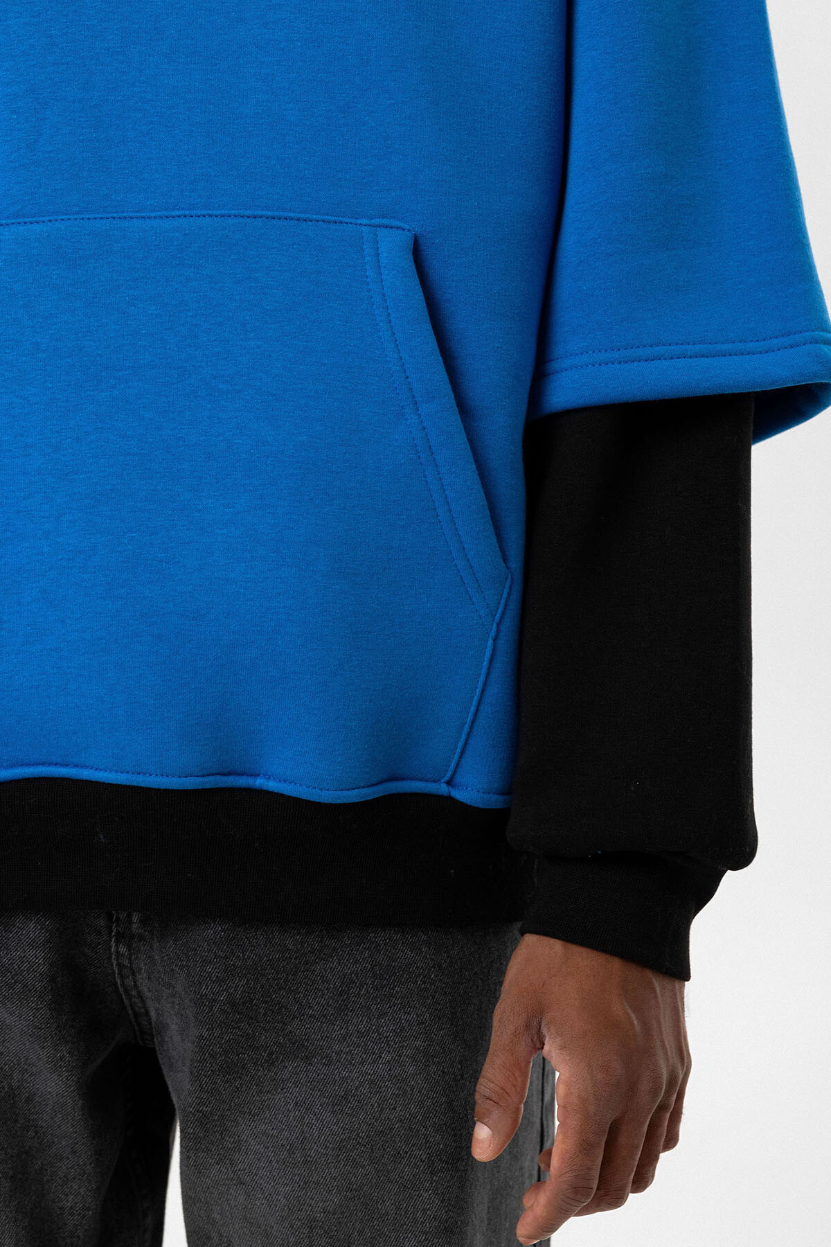 BASKILI ÇİFT KOL DETAYLI OVERSIZE SWEATSHIRT TURKUAZ