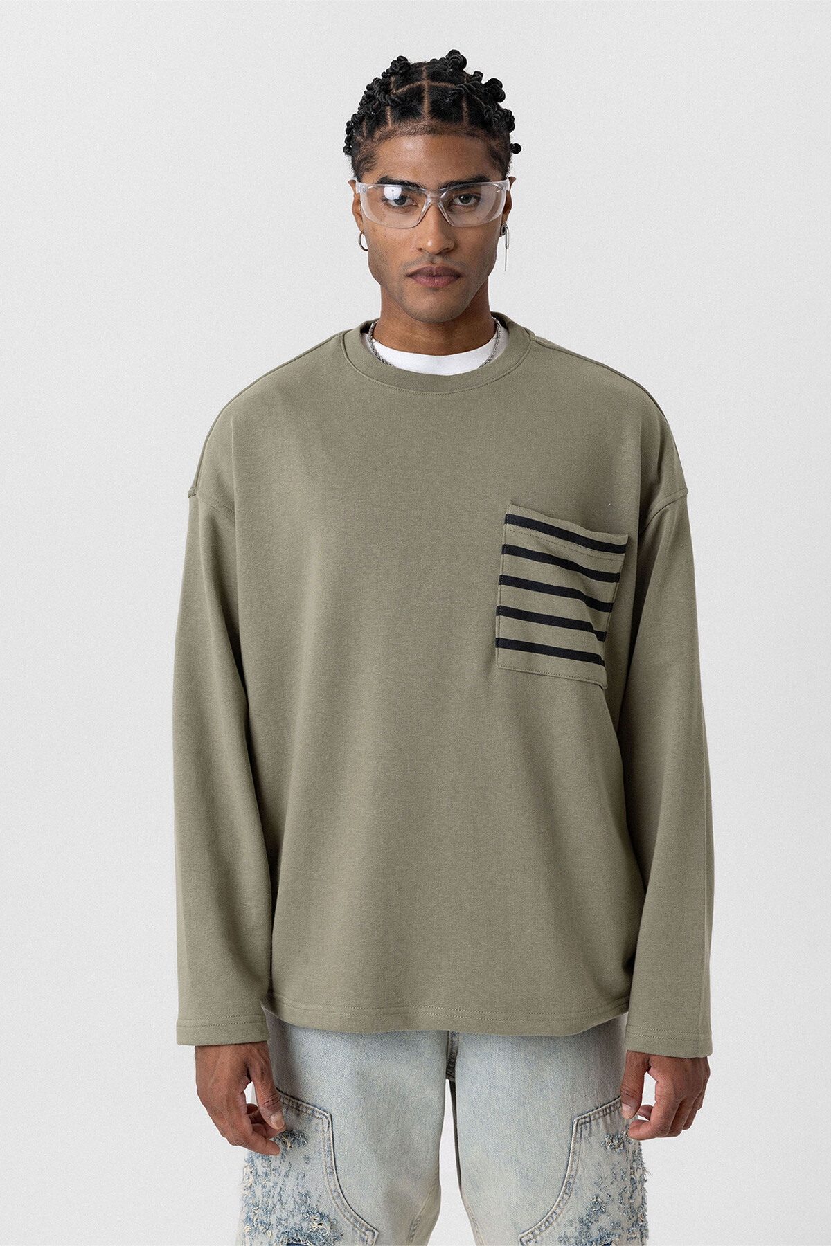 CEP DETAYLI OVERSIZE SWEATSHIRT HAKİ