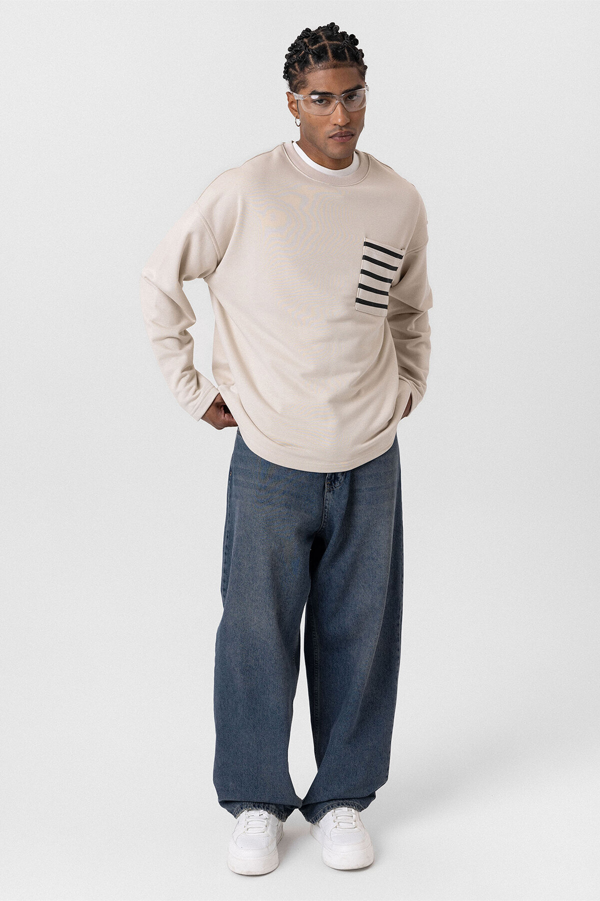 CEP DETAYLI OVERSIZE SWEATSHIRT TAŞ