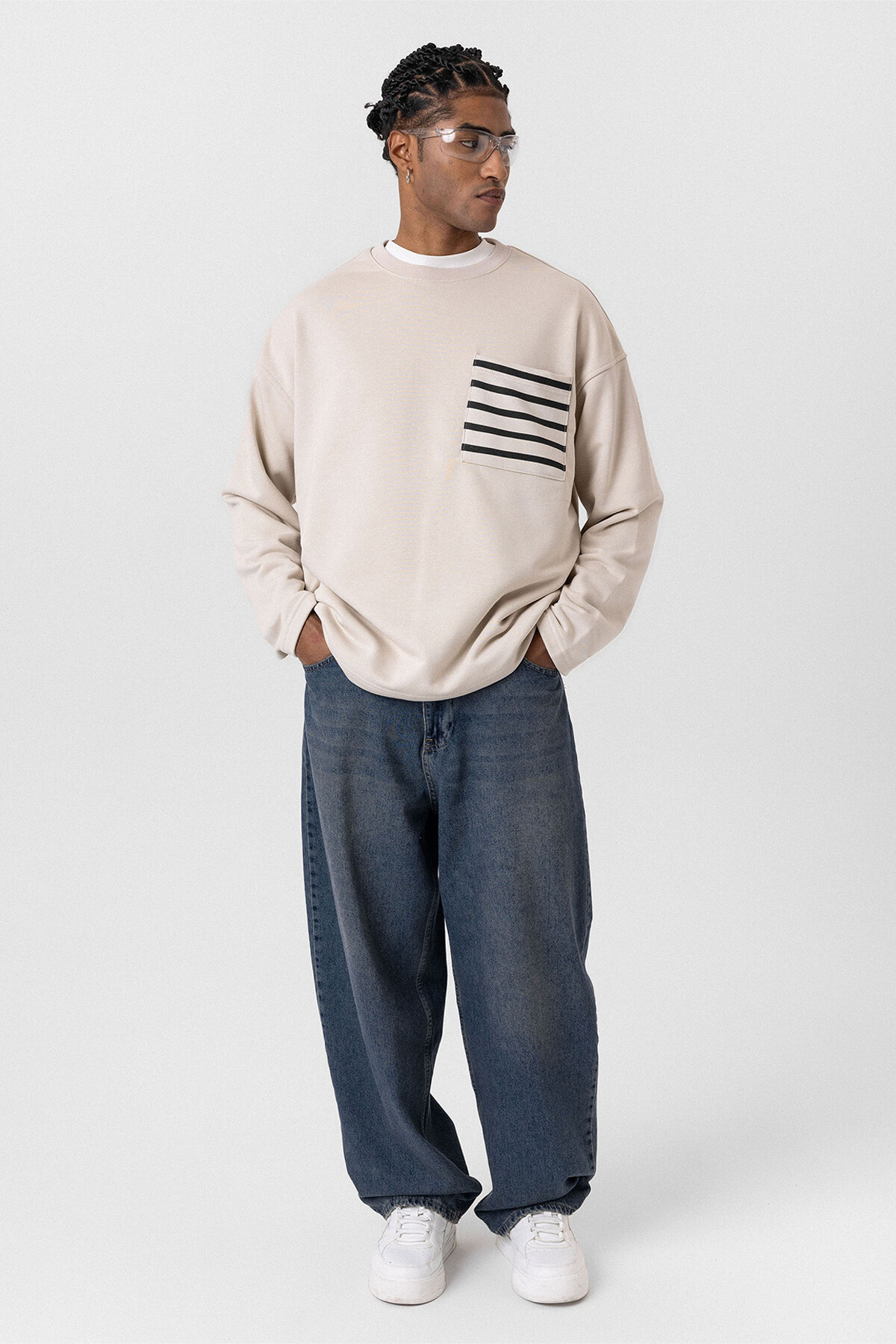 CEP DETAYLI OVERSIZE SWEATSHIRT TAŞ