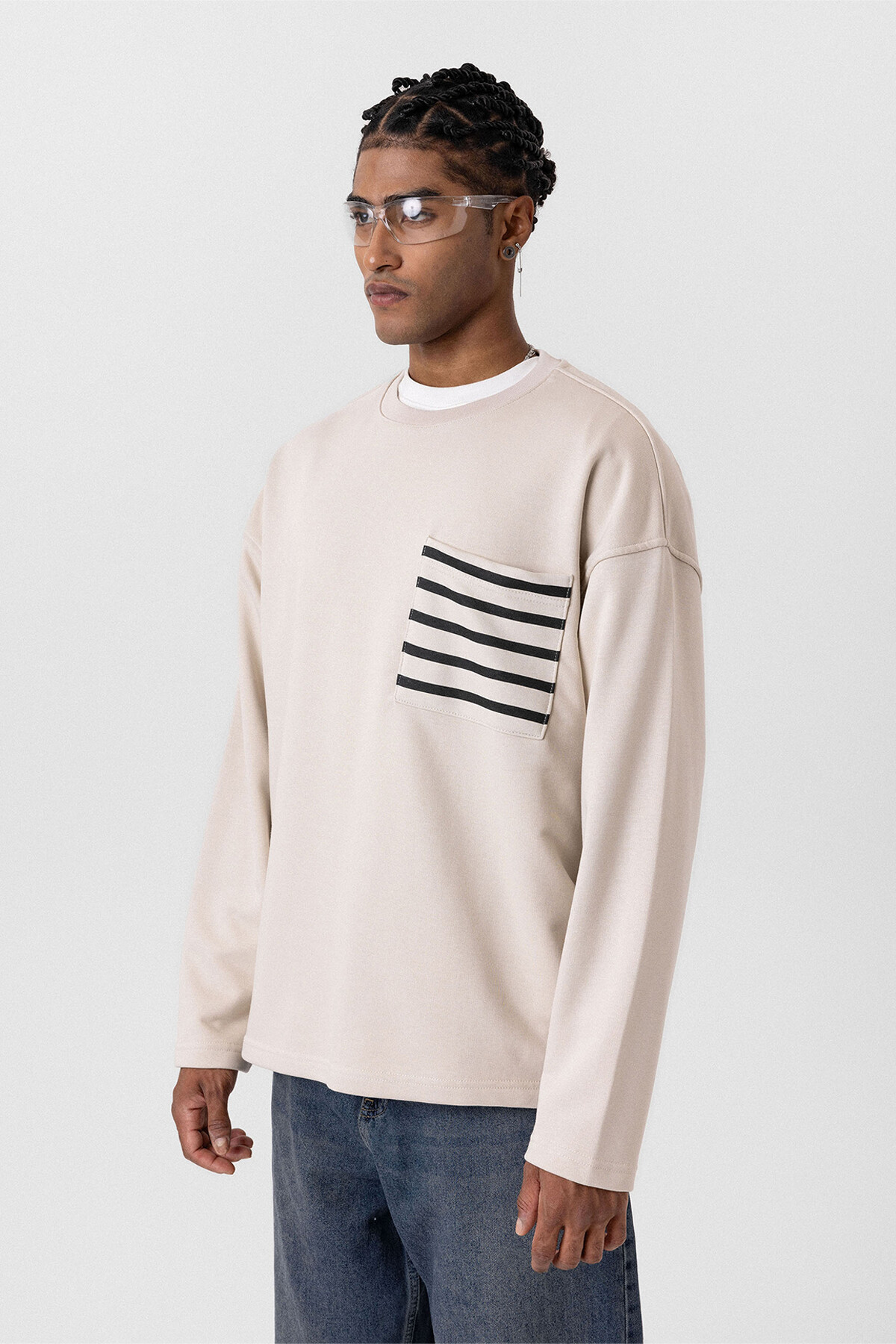 CEP DETAYLI OVERSIZE SWEATSHIRT TAŞ