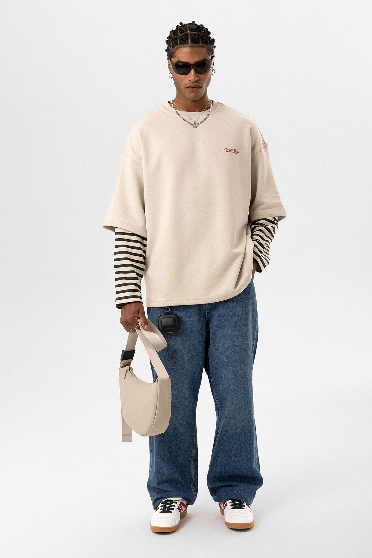 ÇİFT KOL DETAYLI BASKILI OVERSIZE SWEATSHIRT TAŞ