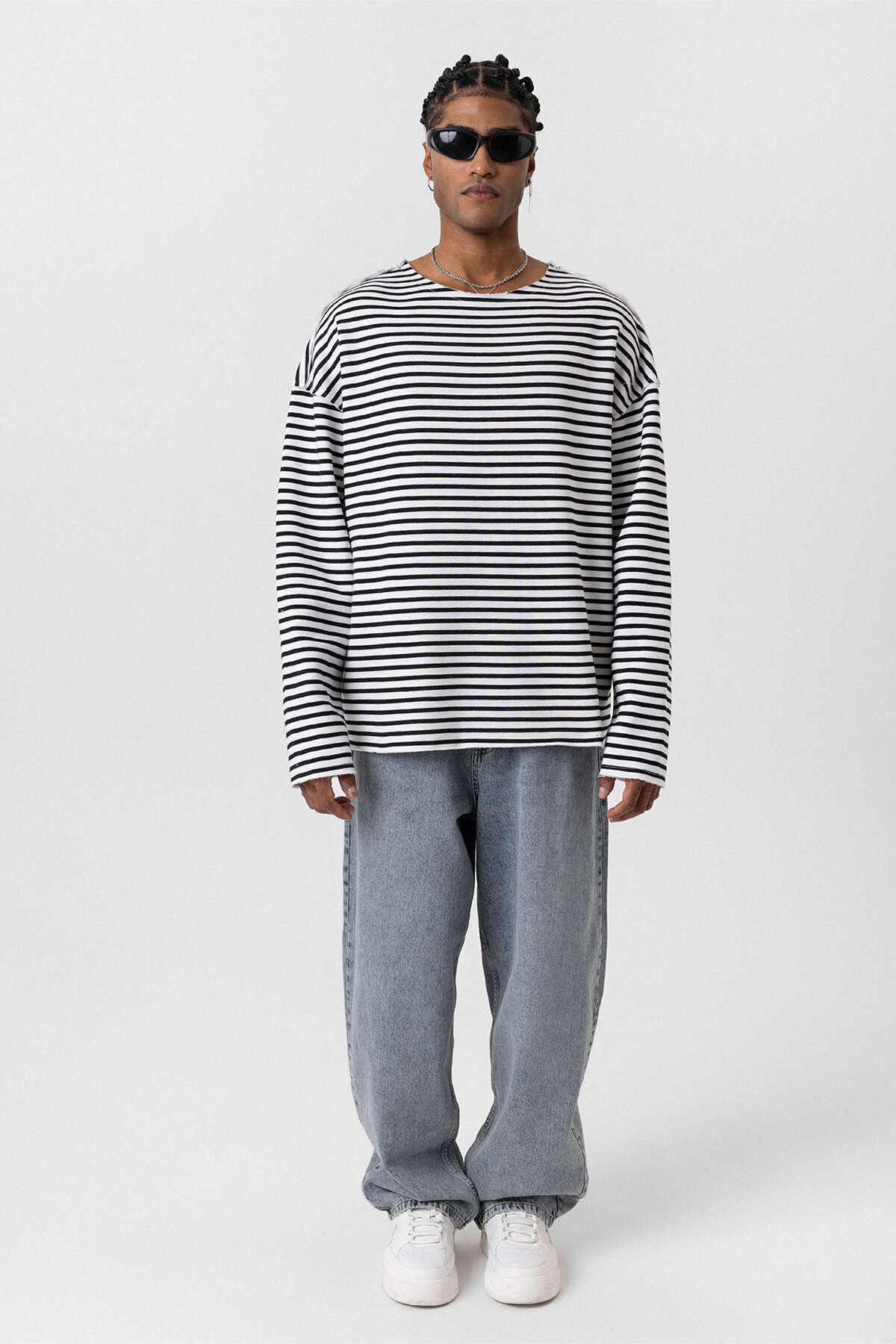 YAKA DETAYLI OVERSIZE SWEATSHIRT EKRU