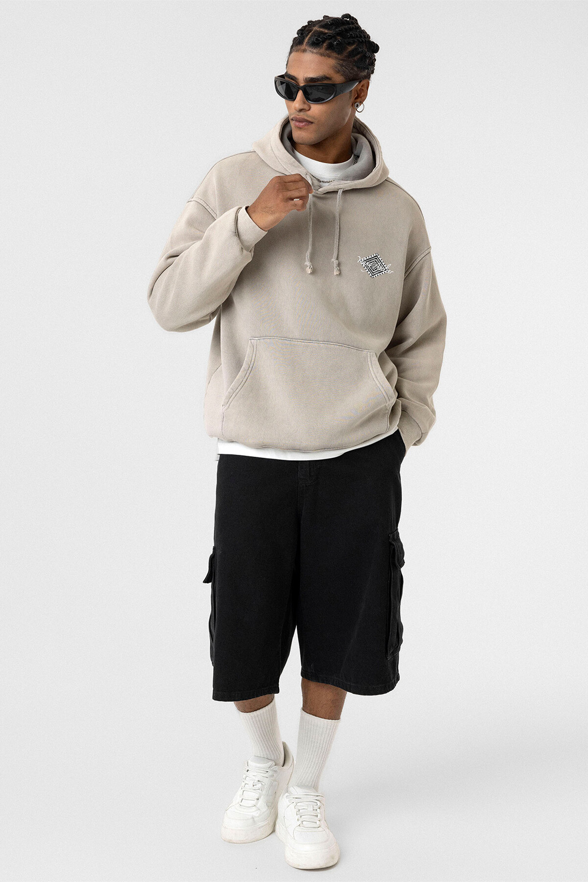 YIKAMALI SIRT BASKILI OVERSIZE SWEATSHIRT TAŞ